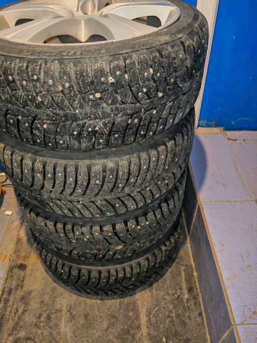 Продам диски с резиной