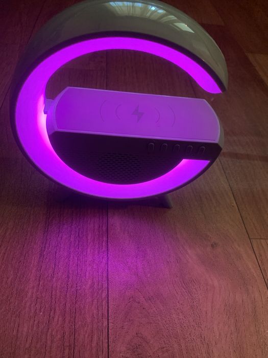 Блутут колона зарядно