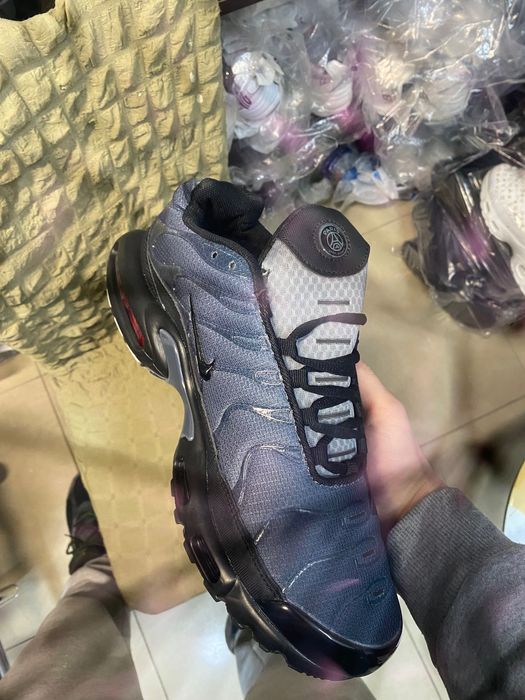 Tn nike маратонки