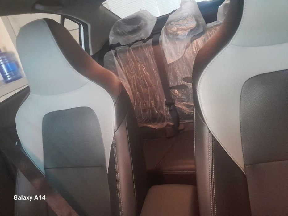 Chevrolet Onix Premier 2