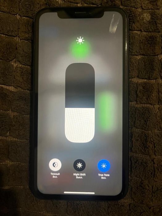 Продам айфон хр