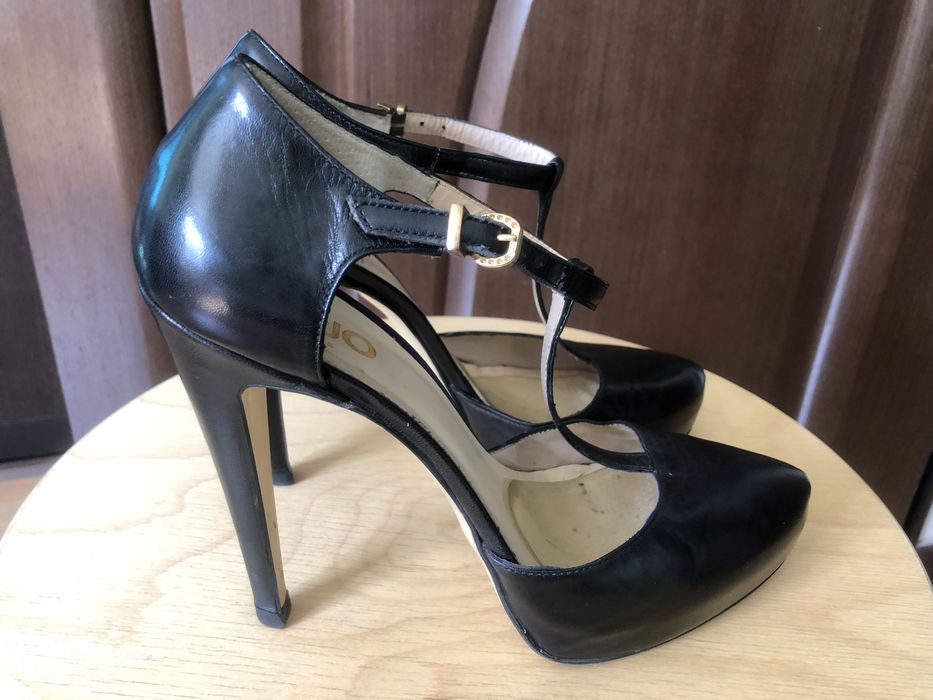 Продажа туфель из натуральной кожи из Европы