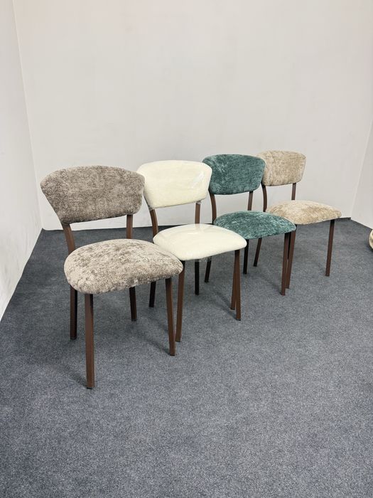 Stol stul.  Стол стулья