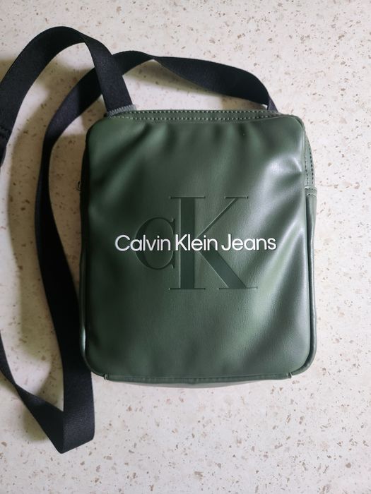 Мужская сумка-мессенджер от Calvin Klein jeans