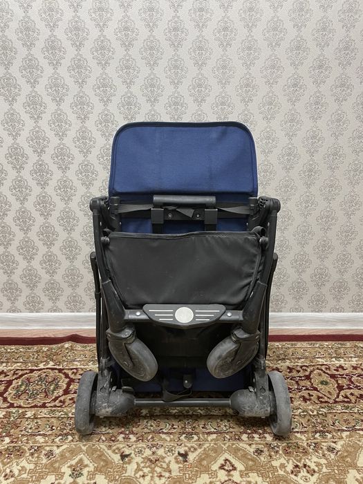 Продам коляску почти новый