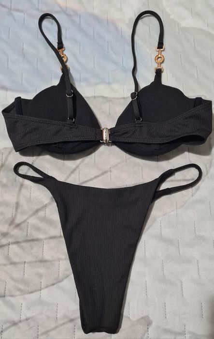 Бански от две части