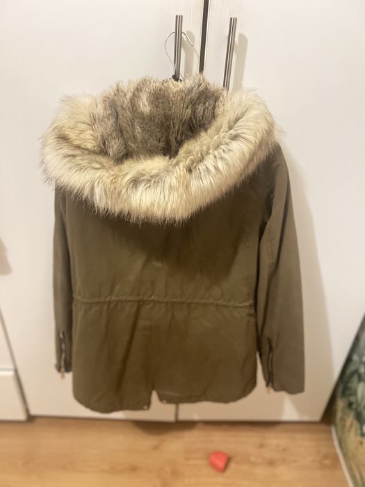Geaca parka cu blana zara xs