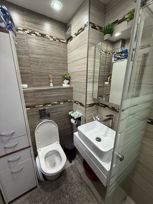 Продава се Тристаен апартамент в Казанлък - 65 кв.м за 1491 €/кв.м - Снимка #2