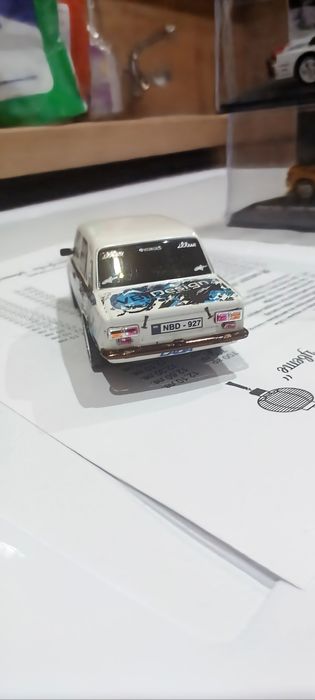 Метално моделче,