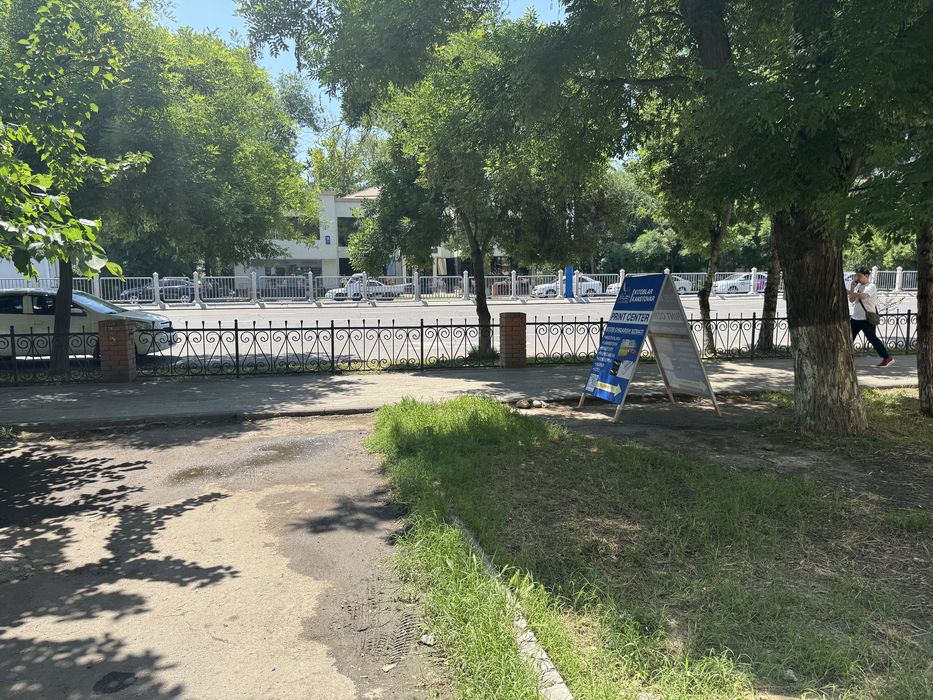 Мнтро Новза 1-я линия по Мукими продаётся 1-на комнатная кв-ра 1 этаж