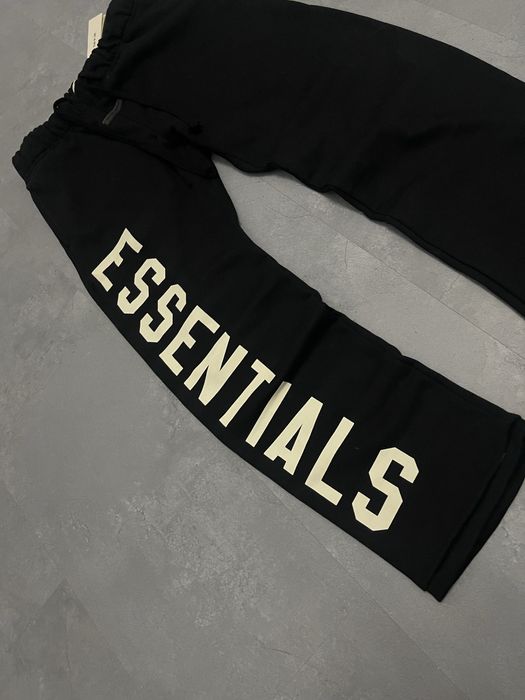 Essentials Fear of god