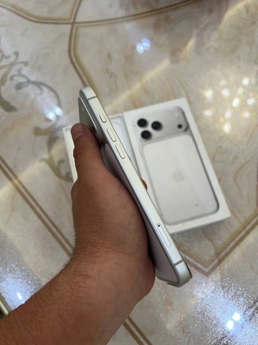 Iphone 17 pro max srochna