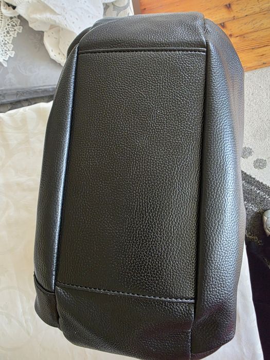Guess оригинална дамска чанта