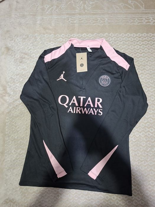 Compleu psg cu eticheta