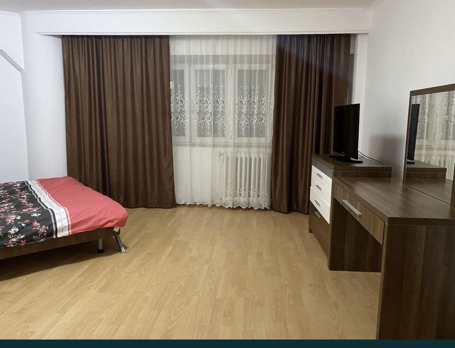 Inchiriez  garsoniera regim hotelier