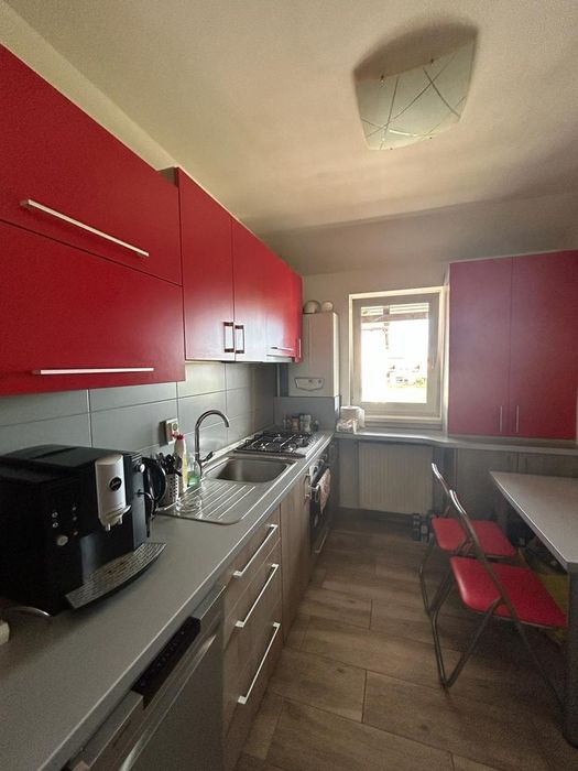 Vând apartament  2 camere