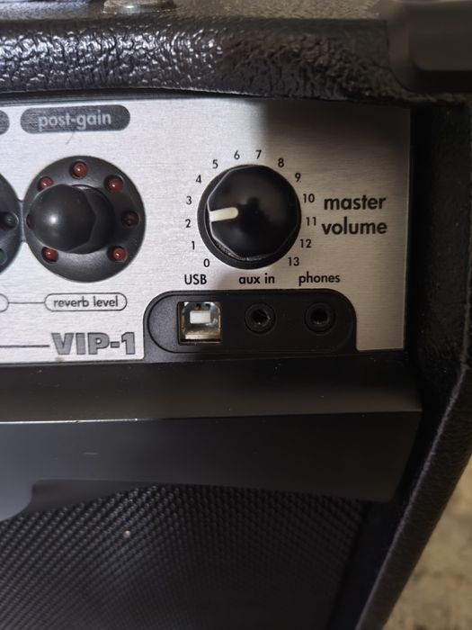 гитарный комбоусилитель Peavey Vypyr VIP-1