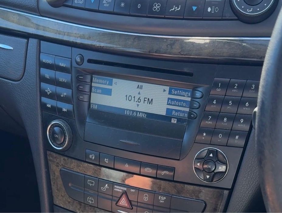 Navigatie mica Mercedes E class W211