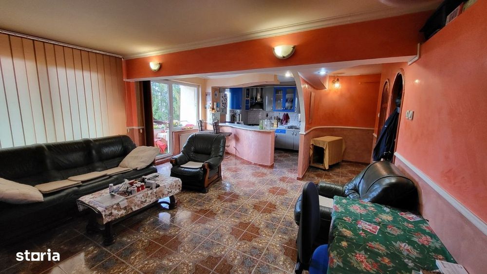 Apartament 3 camere,garaj,parcare Centrul Civic — fotografia 1