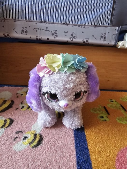 Само разопаковано интерактивно  куче Spin Master, неразличимо от ново