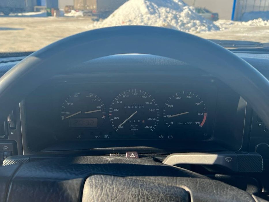 ПРОДАМ ПАССАТ Б3 1992 года 1.8 моно