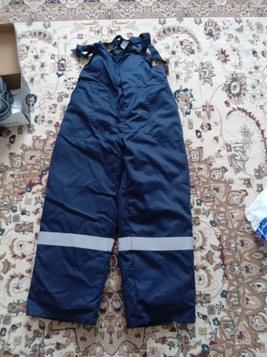 Қыстық комбинезон, қыстық ботинка