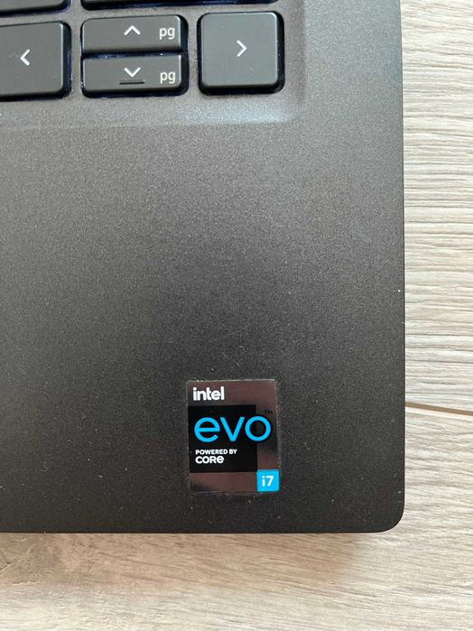 лаптоп Dell Latitude 7420 професионална серия