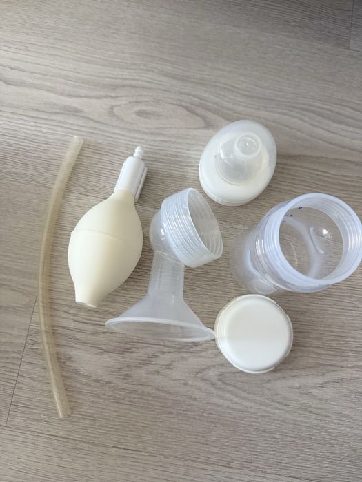 Проходилка за бутане , помпа за кърма , и поставка за смяна на пелени