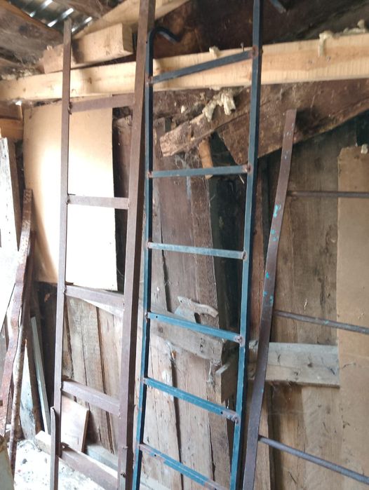 Продам металлические лестницы