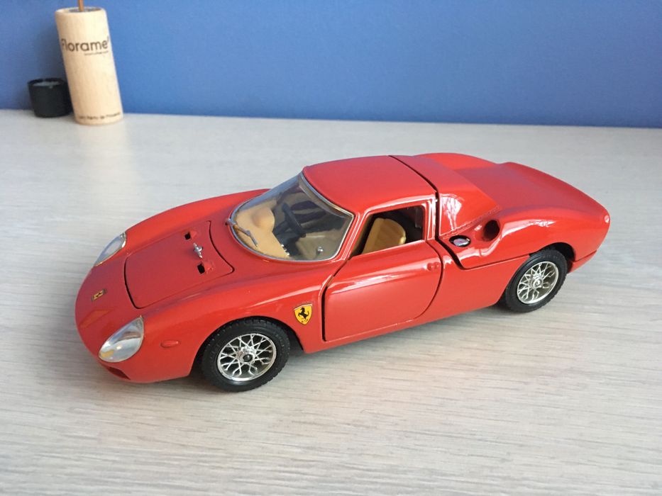 Ferari scale 1:18 Колекция! Нови!