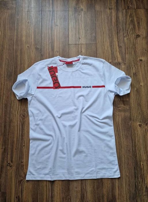 Страхотен мъжки спортен екип долнище и горнище  размер L 2XL