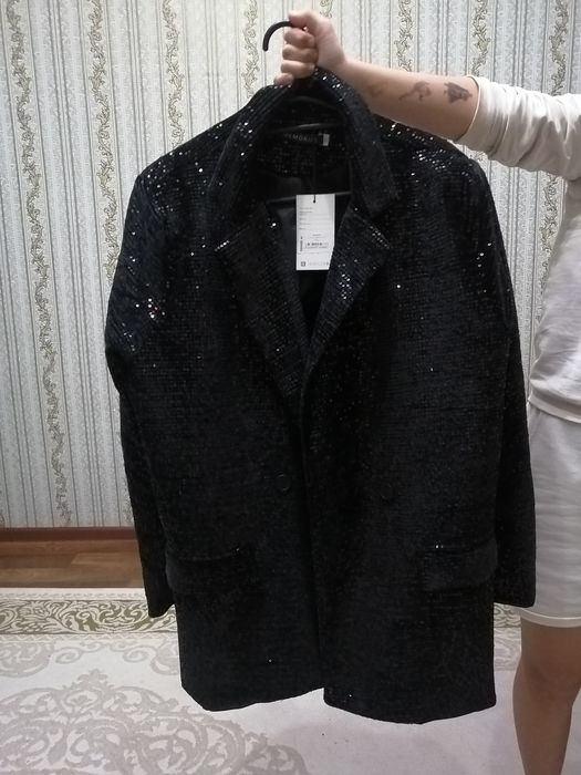 Продам блестящий пиджак