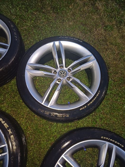 Jante cu anvelopele de vară mărime 225 40 R19