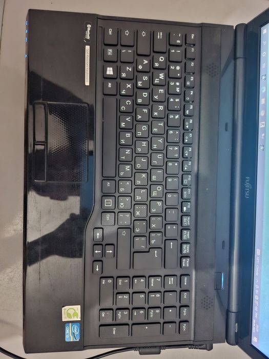 Ноутбук Fujitsu бу продам