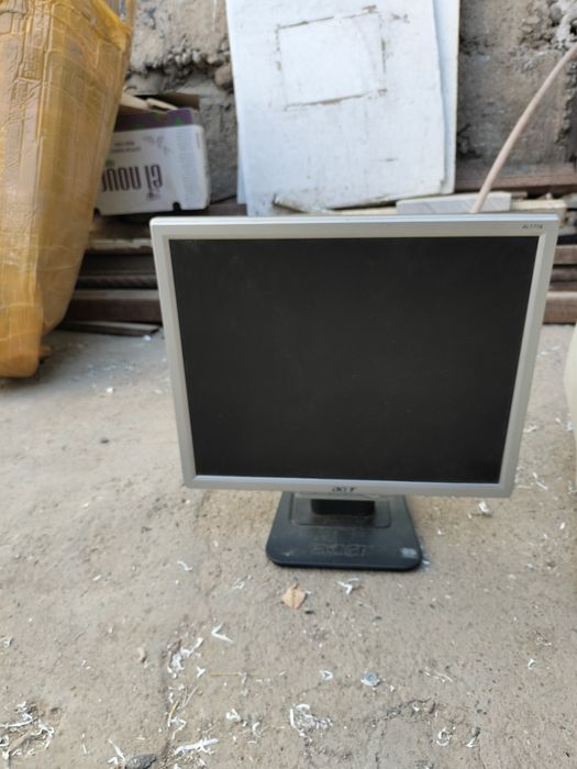 Манитор маленький