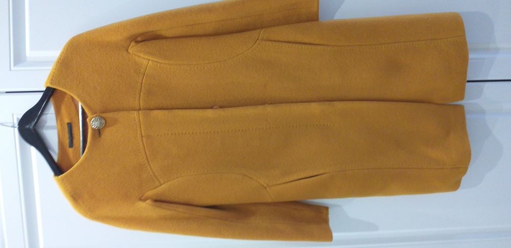 Продам новое, красиаое пальто