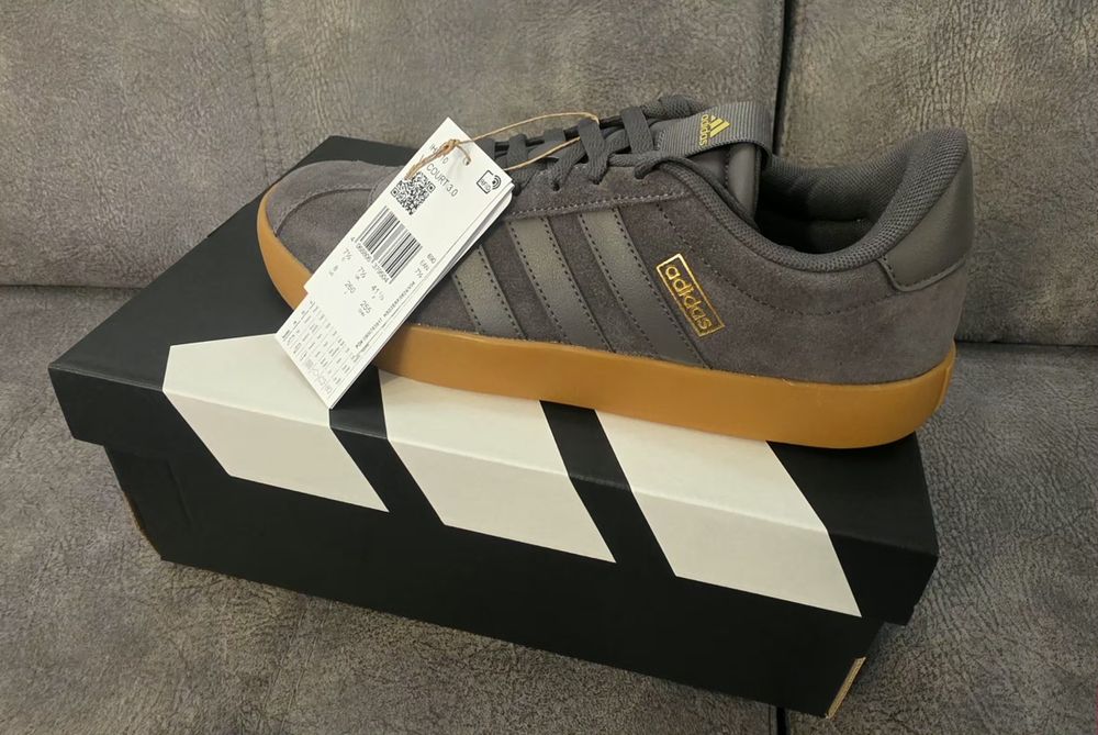 Оригинални маратонки adidas! Чисто нови ,номер 41!