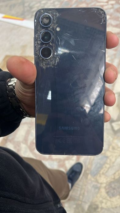 Обменяю на любой айфон без дп