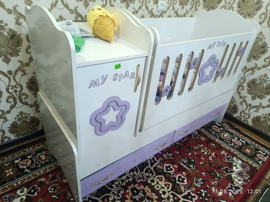 Срочно продам детскую кроватку