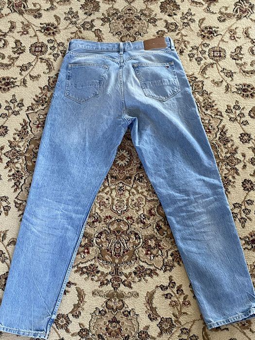 Продам джинсы от TOMMY HILFIGER
