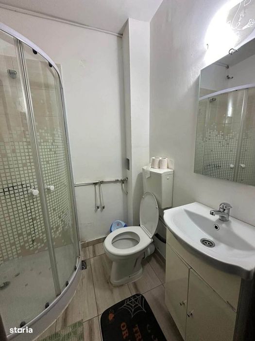 De inchiriat apartament  2 camere,mobilat si utilat,Pret 1100lei/luna