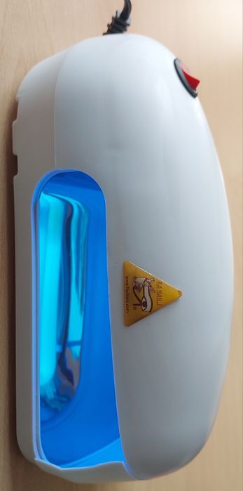 UV лампа за гел лак