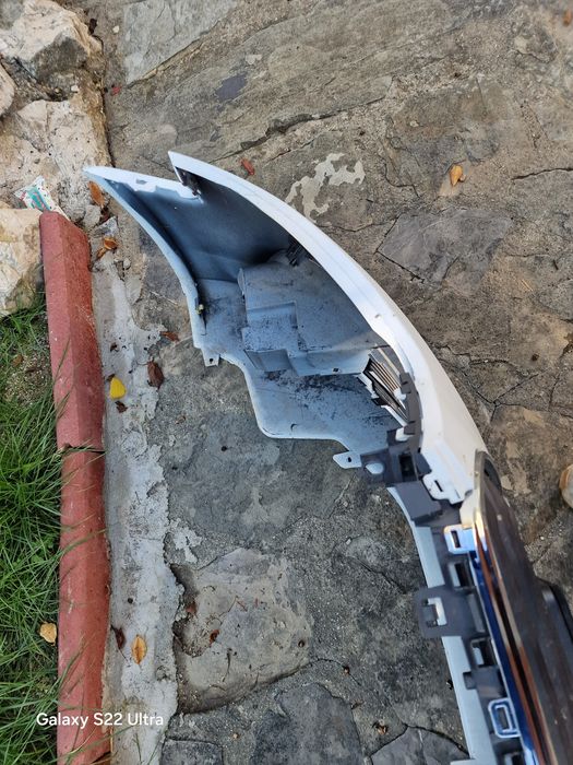 Bara fata cu grila audi a4 b8 facelift cu senzori