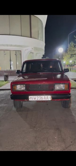 Jiguli 2105 sotiladi