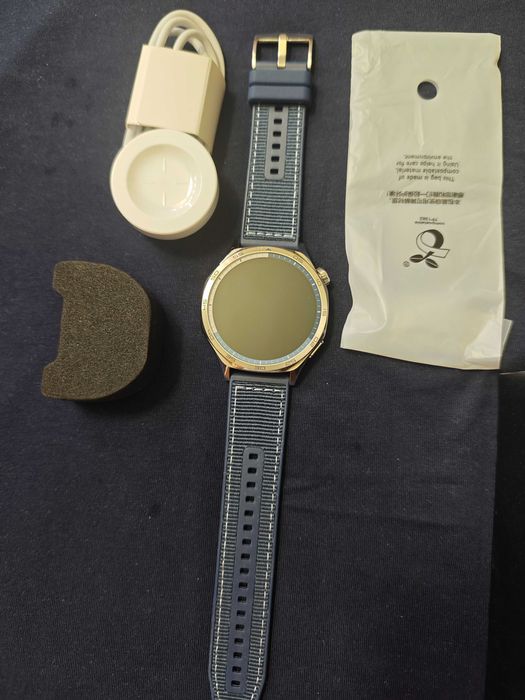 Huawei Watch GT 5, 46mm, от Германия,  синя каишка