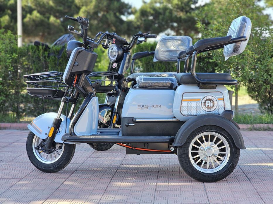 Трицикл  электрический янги