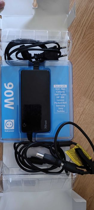 Зарядно за лаптоп 90W