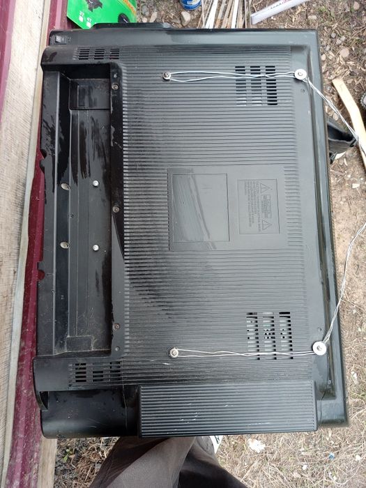 Продам телевизор