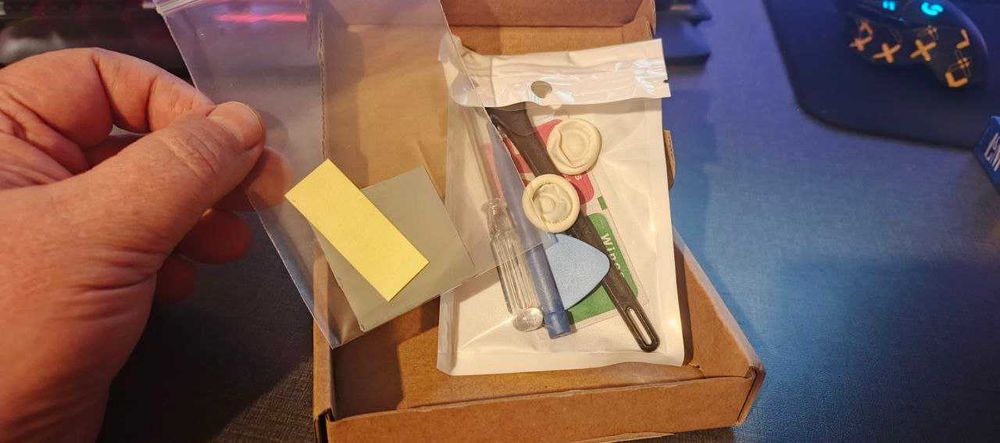 Термопаста с фазовым переходом Honeywell PTM 7950 40x40мм