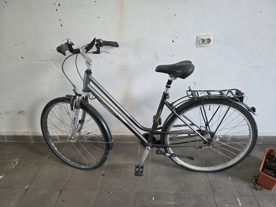 Bicicleta dama  foarte buna